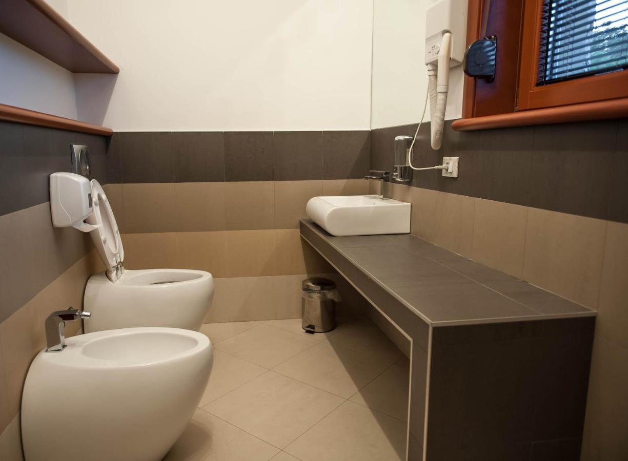 The Belgrade Hills Rooms And Suites Room photo