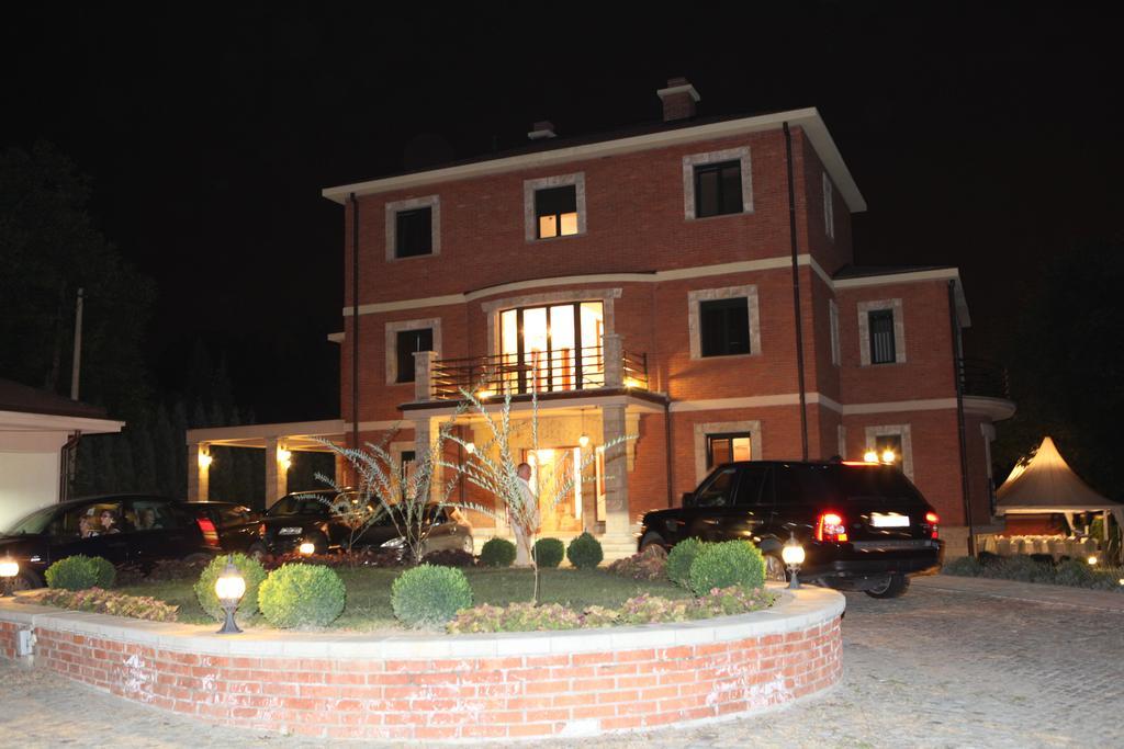 The Belgrade Hills Rooms And Suites Exterior photo